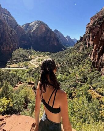 Darby Helm Çıplak Sızıntıları OnlyFans Fotoğraf 17