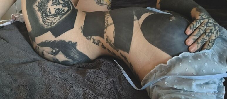 DarkAlien Çıplak Sızıntıları OnlyFans Fotoğraf 2