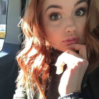 Debby Ryan Çıplak Sızıntıları OnlyFans Fotoğraf 86