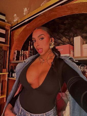 Debora Bloise Çıplak Sızıntıları OnlyFans Fotoğraf 5