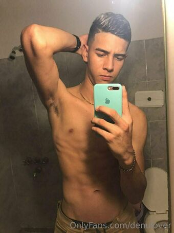 denulover Çıplak Sızıntıları OnlyFans Fotoğraf 9