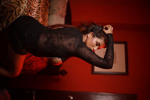 Desi Models