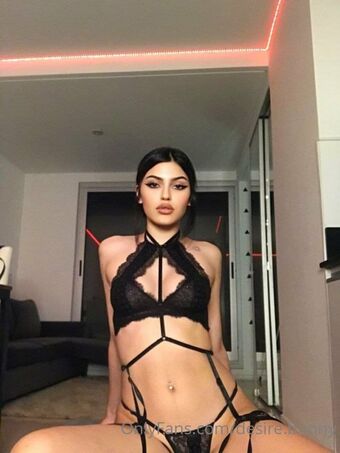 Desiree-bunny