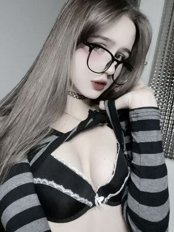 devib1tch Çıplak Sızıntıları OnlyFans Fotoğraf 6