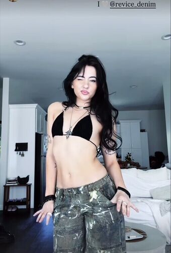 Devinevola Çıplak Sızıntıları OnlyFans Fotoğraf 21