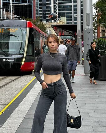 Devytha Maharani Çıplak Sızıntıları OnlyFans Fotoğraf 9