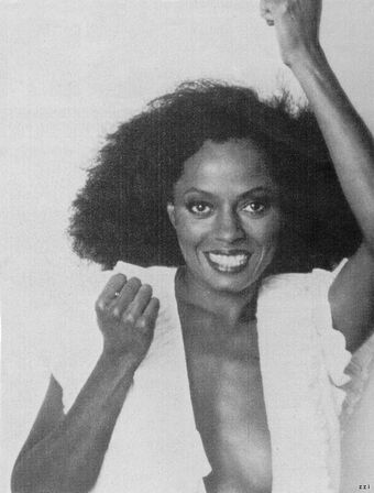 Diana Ross Çıplak Sızıntıları OnlyFans Fotoğraf 3