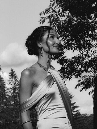 Dina Saeva