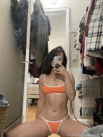 divineflora Çıplak Sızıntıları OnlyFans Fotoğraf 9
