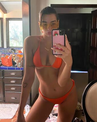 Dua-lipa