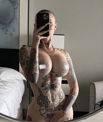 E. Boring Çıplak Sızıntıları OnlyFans Fotoğraf 6