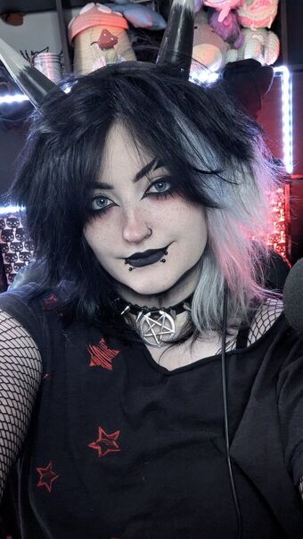 Easygoinggoth Çıplak Sızıntıları OnlyFans Fotoğraf 32