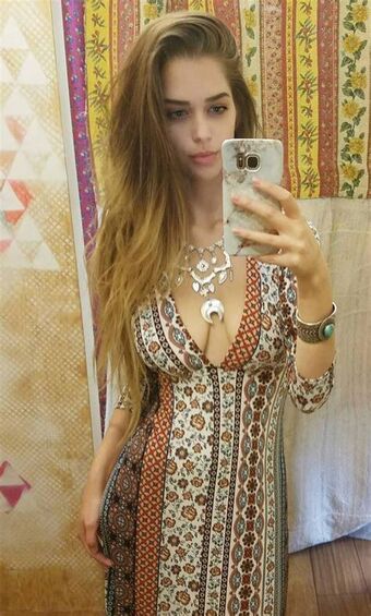 Ella Kat Çıplak Sızıntıları OnlyFans Fotoğraf 9