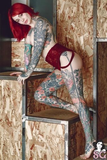 Elle Stranger