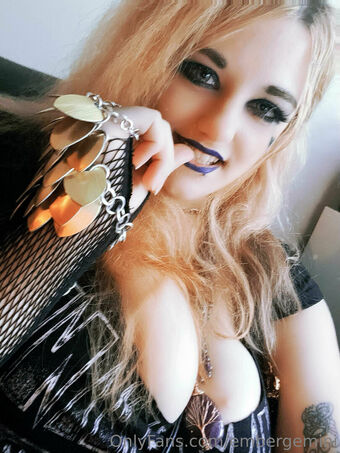 embergemini Çıplak Sızıntıları OnlyFans Fotoğraf 29