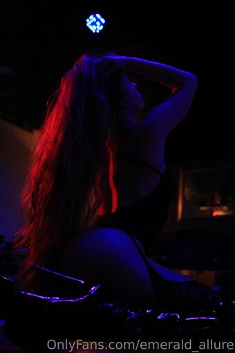 emerald_allure