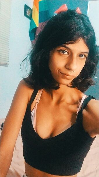 Emiloli Çıplak Sızıntıları OnlyFans Fotoğraf 12