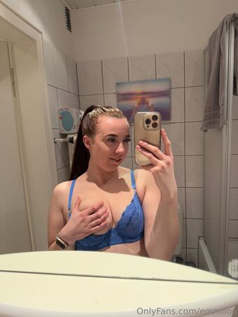 emmilou Çıplak Sızıntıları OnlyFans Fotoğraf 12