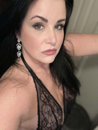 EV Parrish Çıplak Sızıntıları OnlyFans Fotoğraf 11