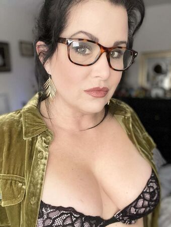 EV Parrish Çıplak Sızıntıları OnlyFans Fotoğraf 16