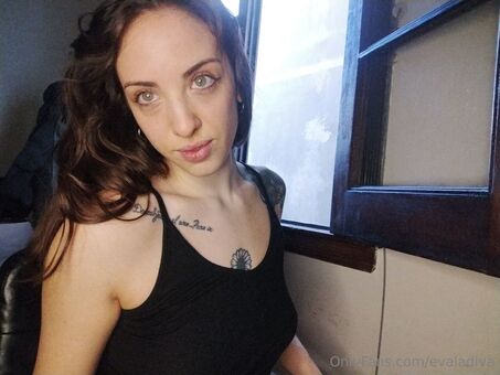 evaladiva Çıplak Sızıntıları OnlyFans Fotoğraf 18