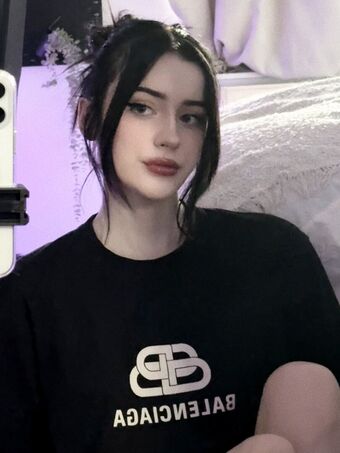 Evalunna Çıplak Sızıntıları OnlyFans Fotoğraf 20