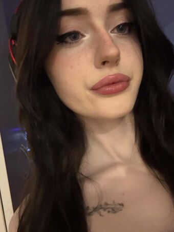 Evalunna Çıplak Sızıntıları OnlyFans Fotoğraf 25