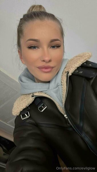 evilglow Çıplak Sızıntıları OnlyFans Fotoğraf 10
