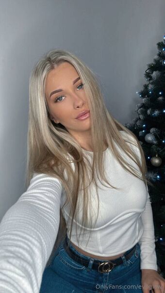 evilglow Çıplak Sızıntıları OnlyFans Fotoğraf 17