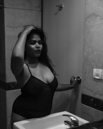 Fire Fly Çıplak Sızıntıları OnlyFans Fotoğraf 13