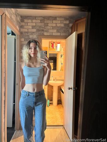 foreverSat Çıplak Sızıntıları OnlyFans Fotoğraf 9