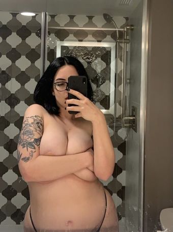 friendlywitch_ Çıplak Sızıntıları OnlyFans Fotoğraf 2