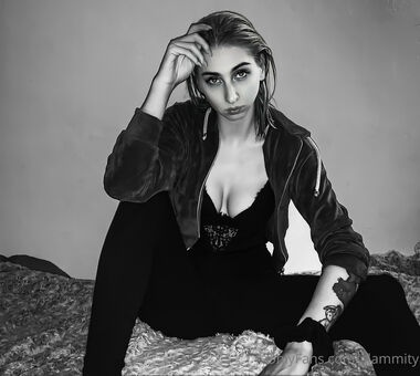 glammity Çıplak Sızıntıları OnlyFans Fotoğraf 3