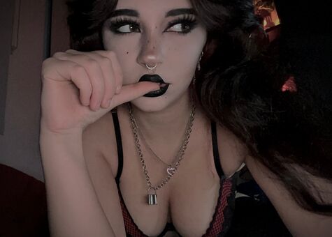 Hello.kitty666