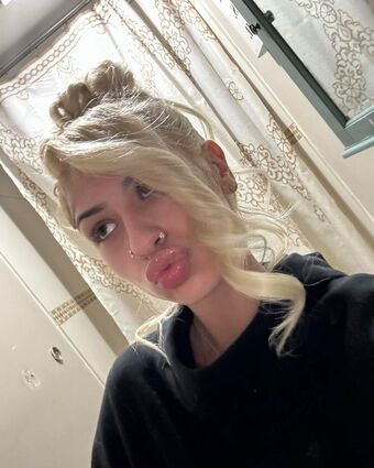 Hollynbanks Çıplak Sızıntıları OnlyFans Fotoğraf 2