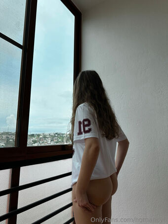 Hotnancy6