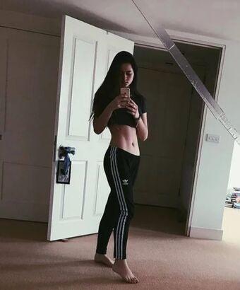 Jasmine Thompson
