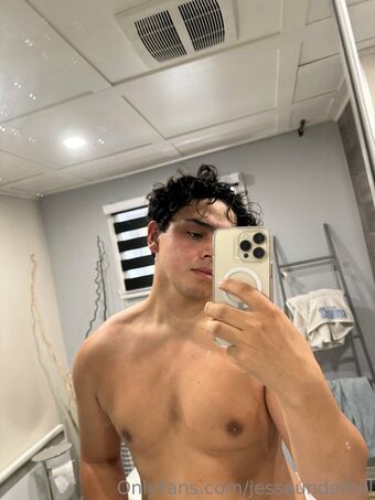 jesseunderhill Çıplak Sızıntıları OnlyFans Fotoğraf 6