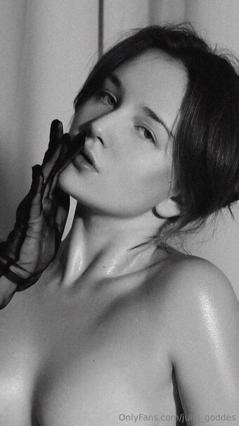 julia_goddes