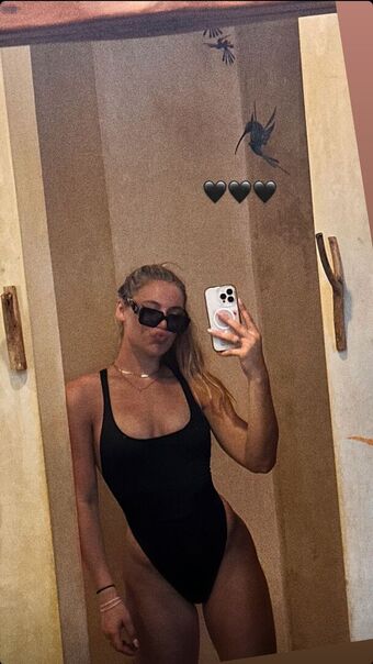 Jutta Leerdam Çıplak Sızıntıları OnlyFans Fotoğraf 9