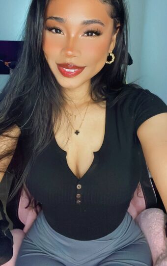 KarelessKitty Çıplak Sızıntıları OnlyFans Fotoğraf 16
