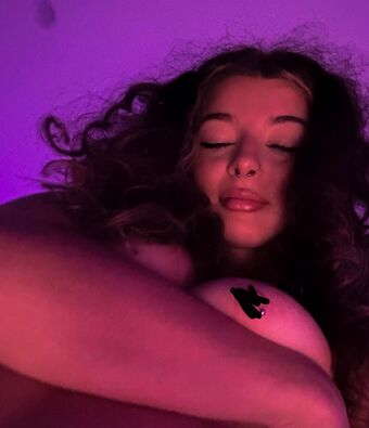 Keelyyedwards