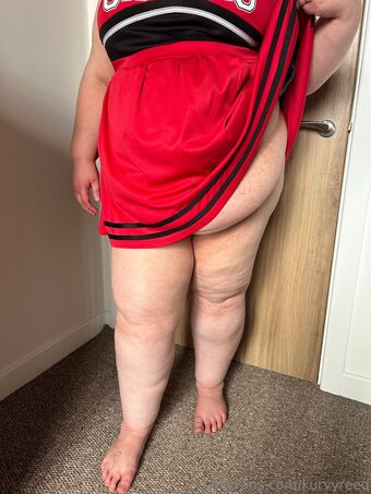 kurvyreed