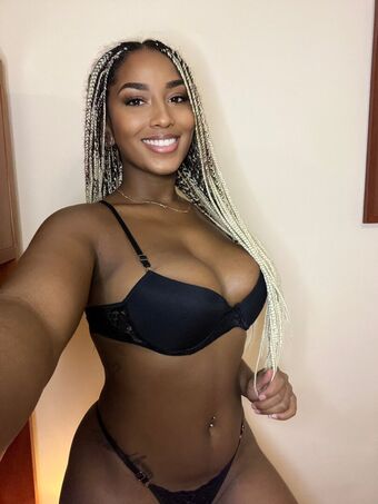 Lailasantiago Çıplak Sızıntıları OnlyFans Fotoğraf 6