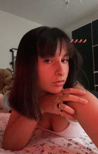 Laureen Çıplak Sızıntıları OnlyFans Fotoğraf 5
