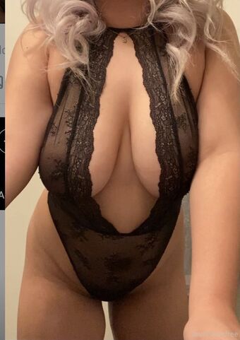 laurenpixie01