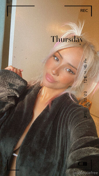 laurenpixie01 Çıplak Sızıntıları OnlyFans Fotoğraf 37