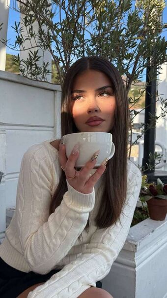 Leah Halton