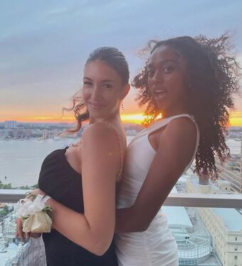 Leilani Azalea Çıplak Sızıntıları OnlyFans Fotoğraf 36