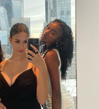 Leilani Azalea Çıplak Sızıntıları OnlyFans Fotoğraf 38